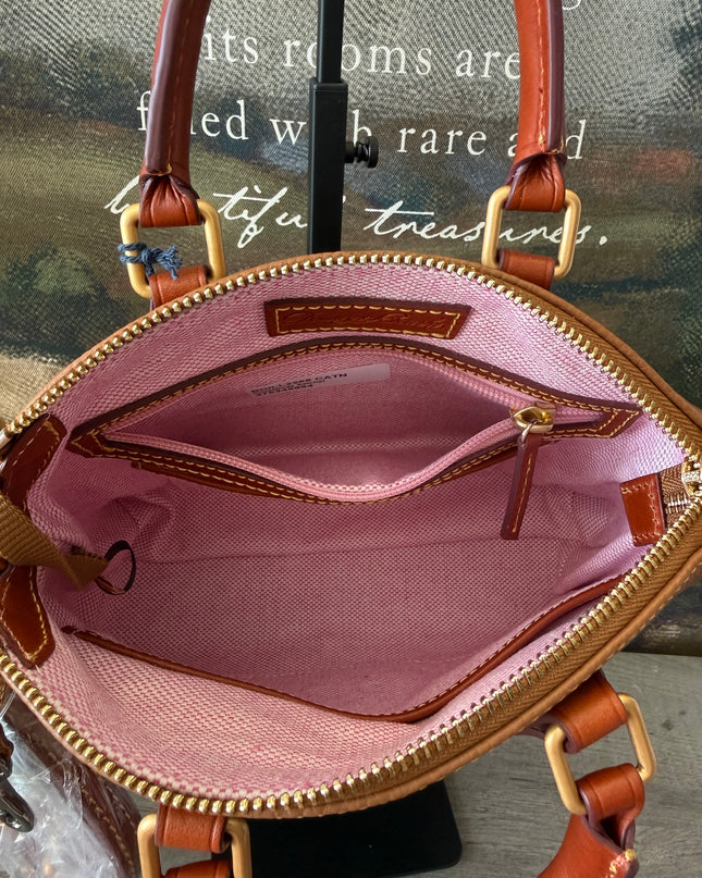 Dooney & Bourke Crossbody Satchel – Caramel Pebbled Leather (BDILL2268)