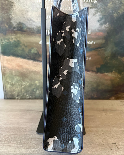 MCM Navy Leather Structured Tote NWT w/ Strap & Dust Bag – Gold Plate Logo